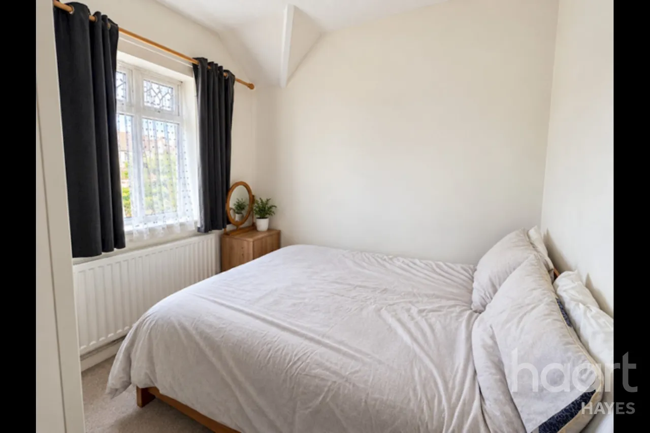 Appletree Avenue, West Drayton, UB7, photo 9