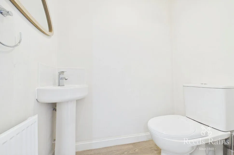 Sgt Mark Stansfield Way, Hyde, SK14, photo 5