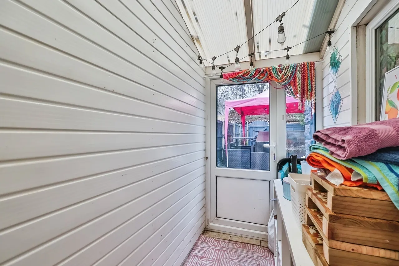 Carlingford Road, Hucknall, NG15, photo 6