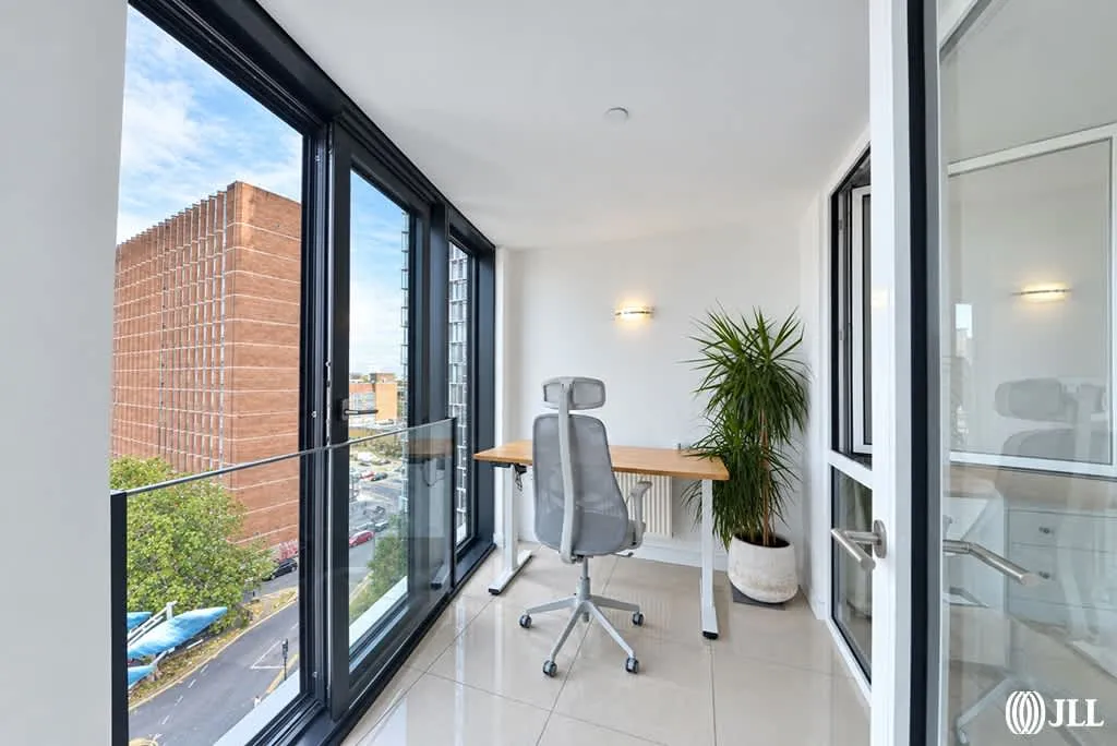 Station Street, London, E15, photo 2