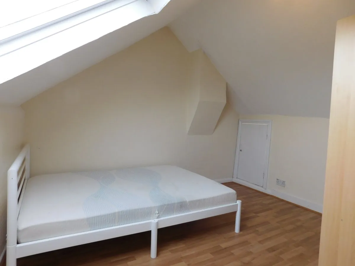 Greenford Avenue, Hanwell, W7, photo 7