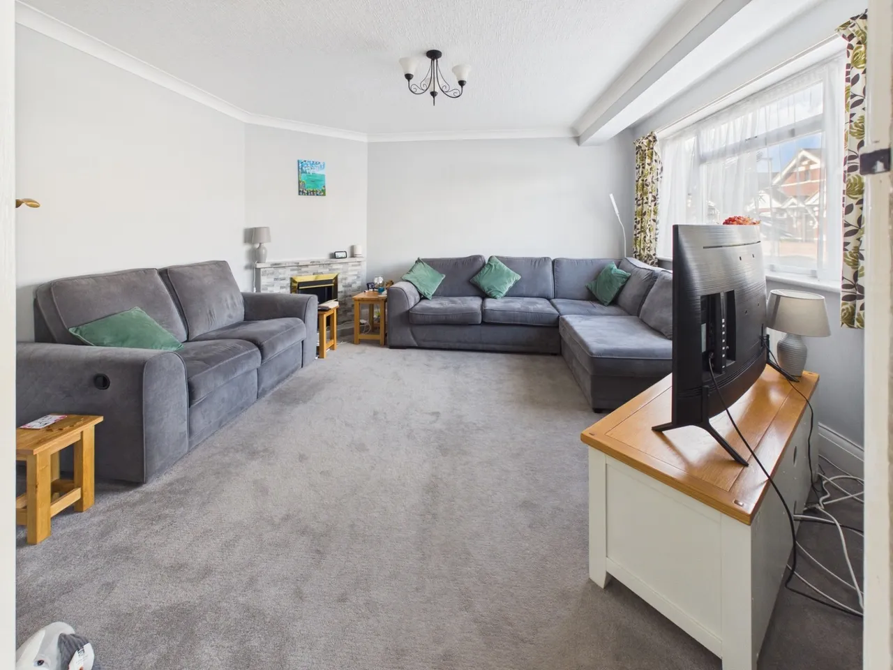 Ferndale Road, Ashford, TW15, photo 4