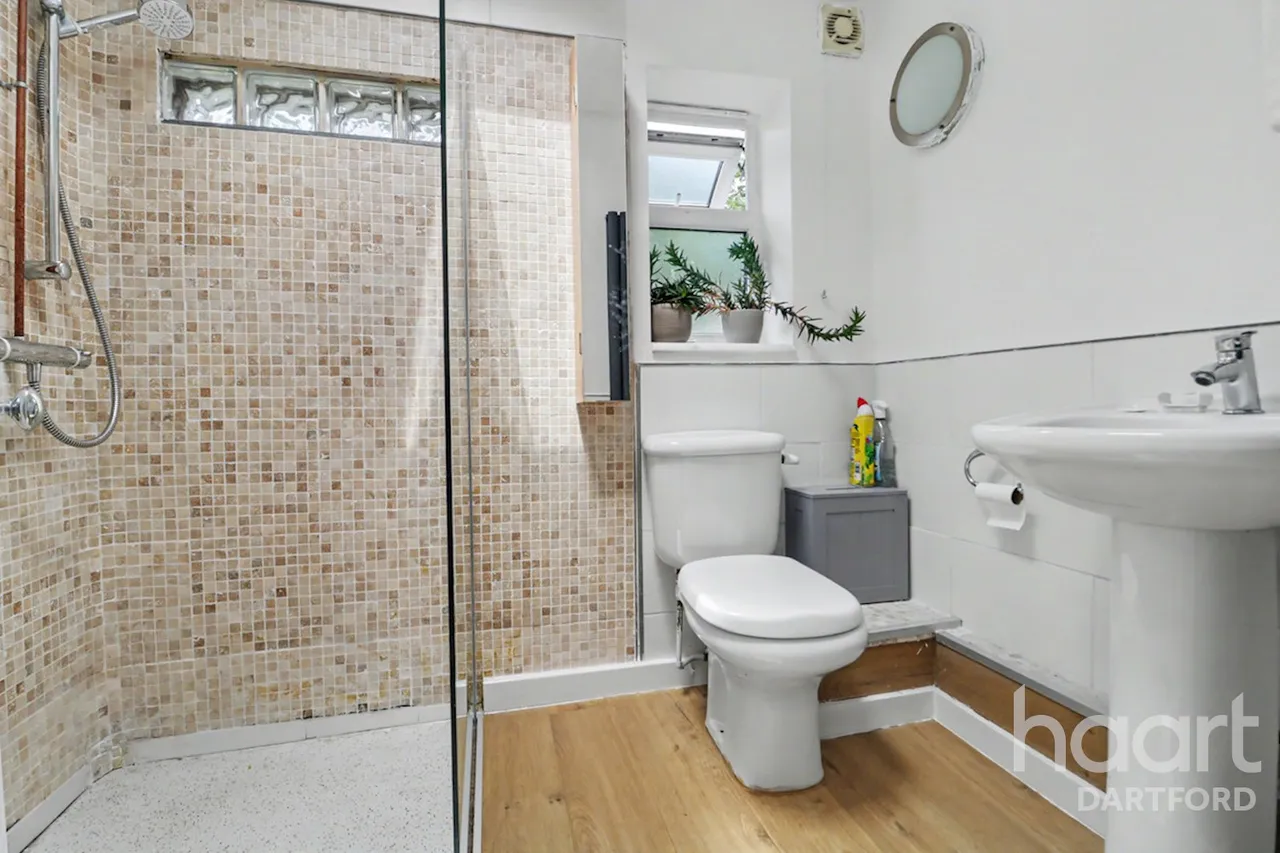 St Martins Road, Dartford, DA1, photo 4