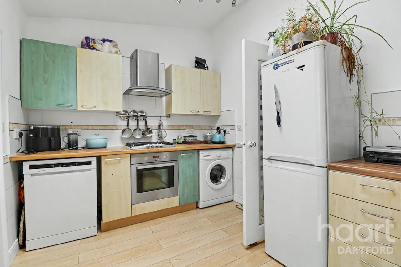 St Martins Road, Dartford, DA1, photo 3
