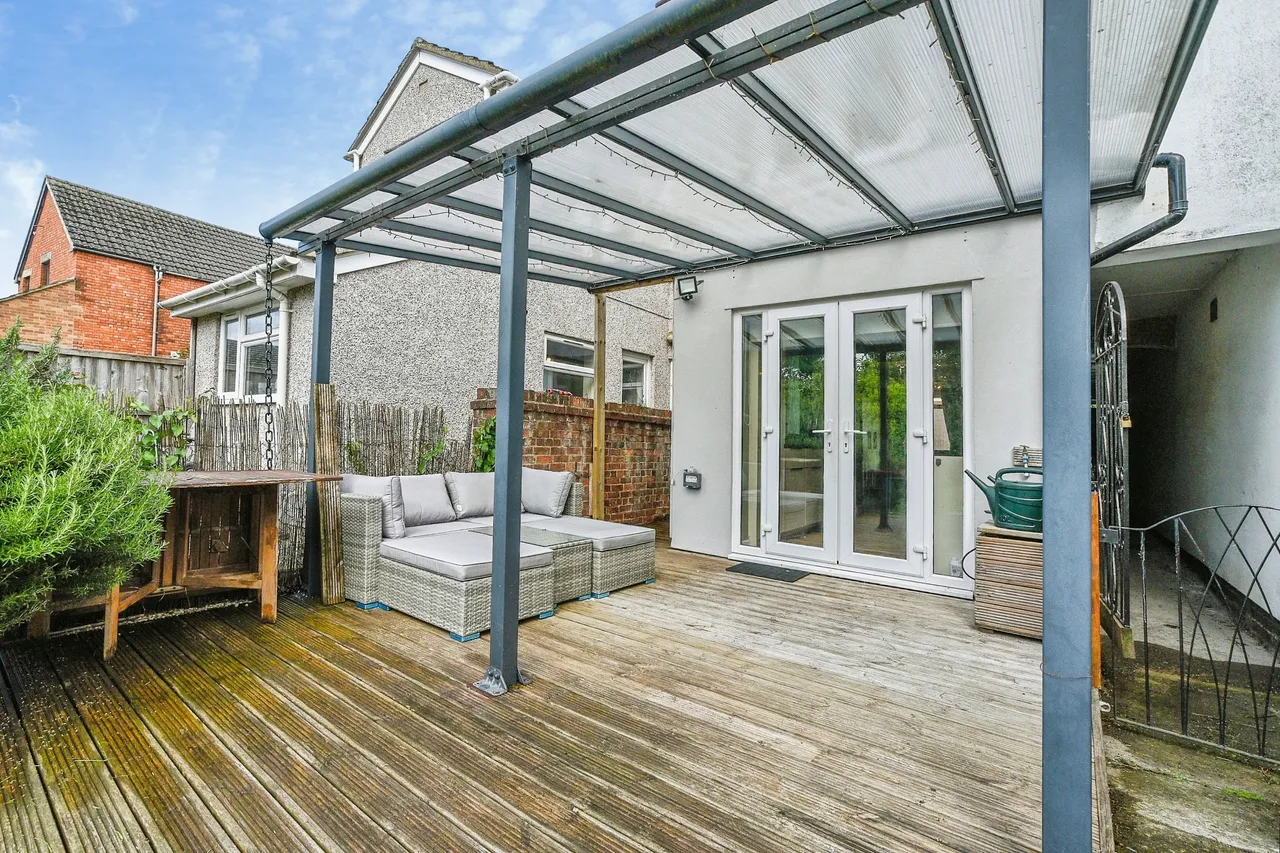 Beechcroft Road, Swindon, photo 10