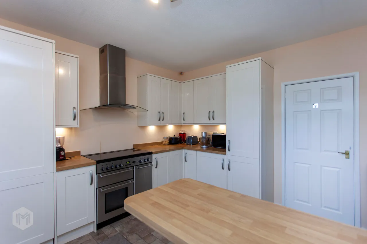 Falshaw Drive, Bury, BL9 5LH, photo 7