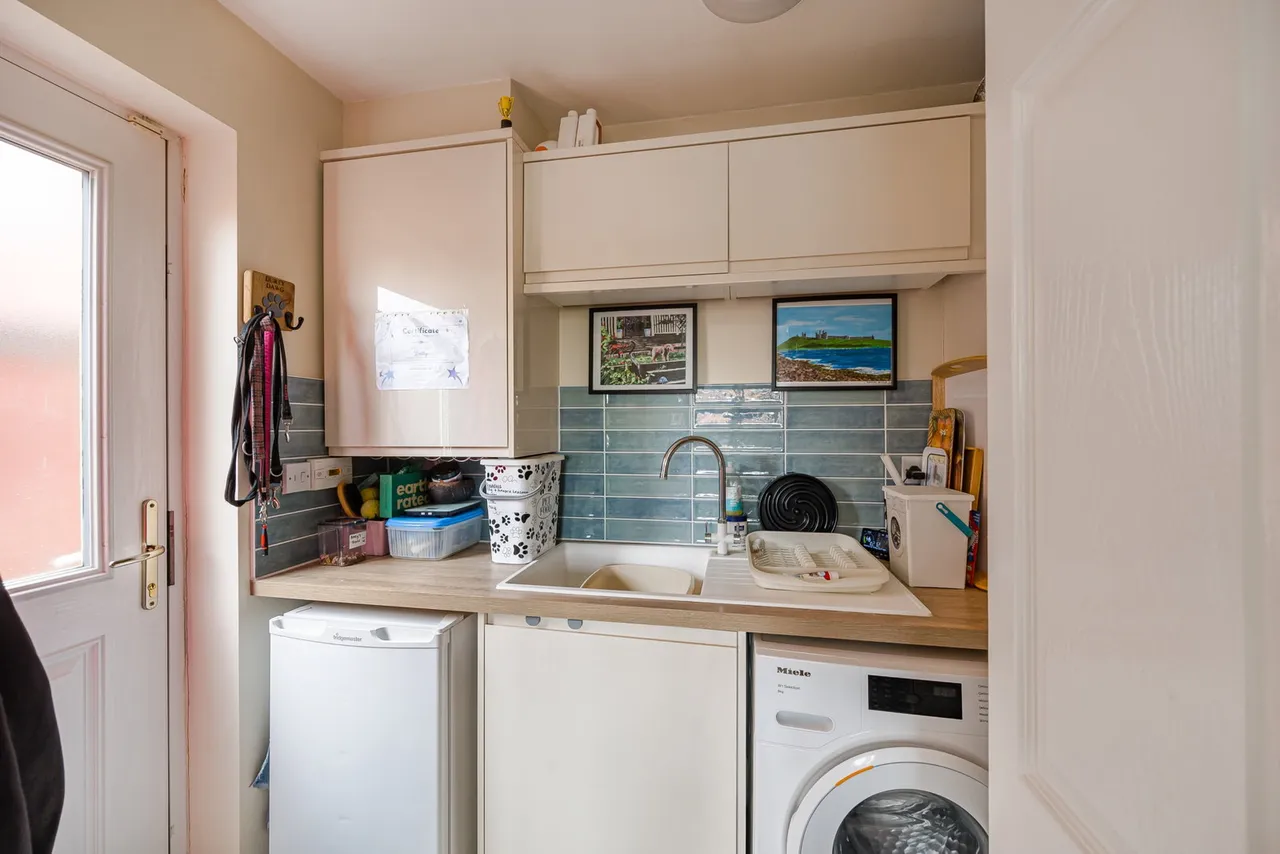 Carnoustie Close on Sunningdale in Grantham, photo 11