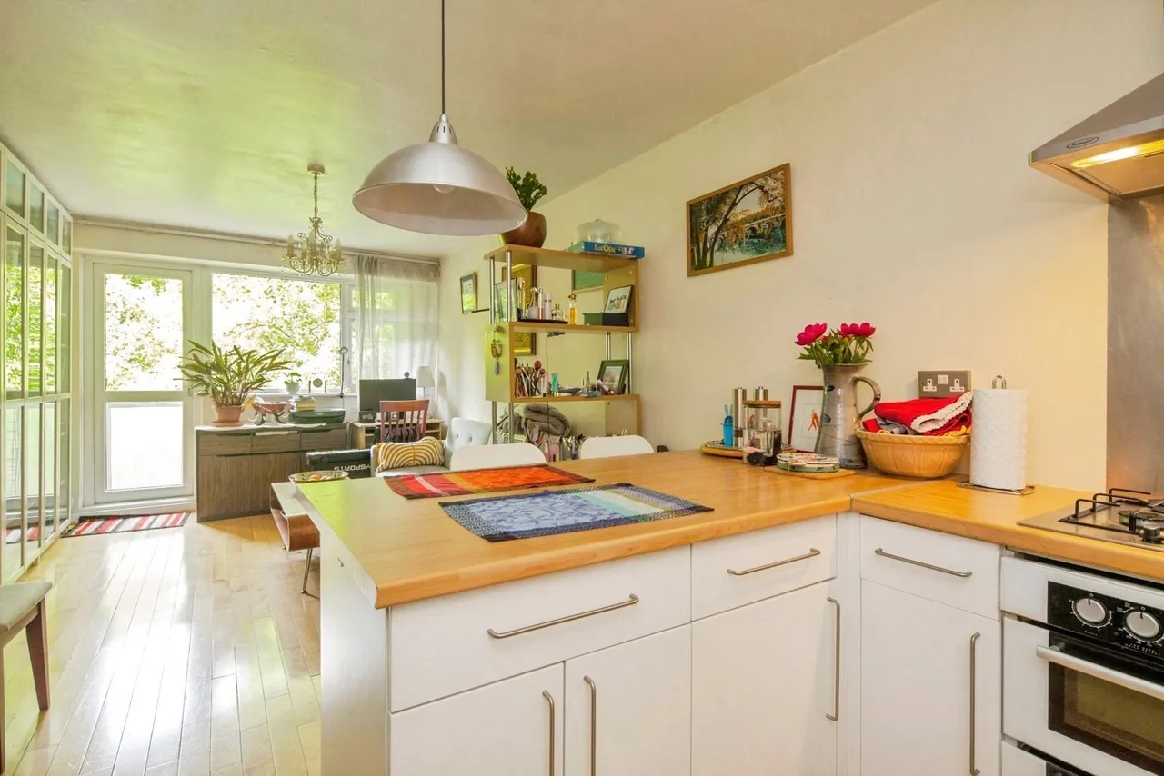 Meecham Court, Shuttleworth Road, London, SW11, photo 15