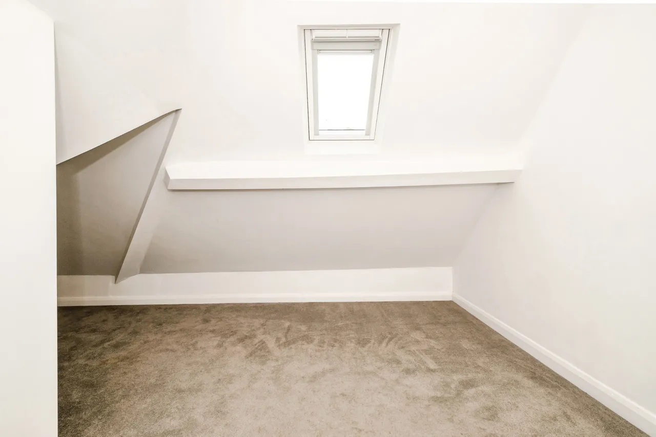 Aglaia Road, Worthing, BN11, photo 17