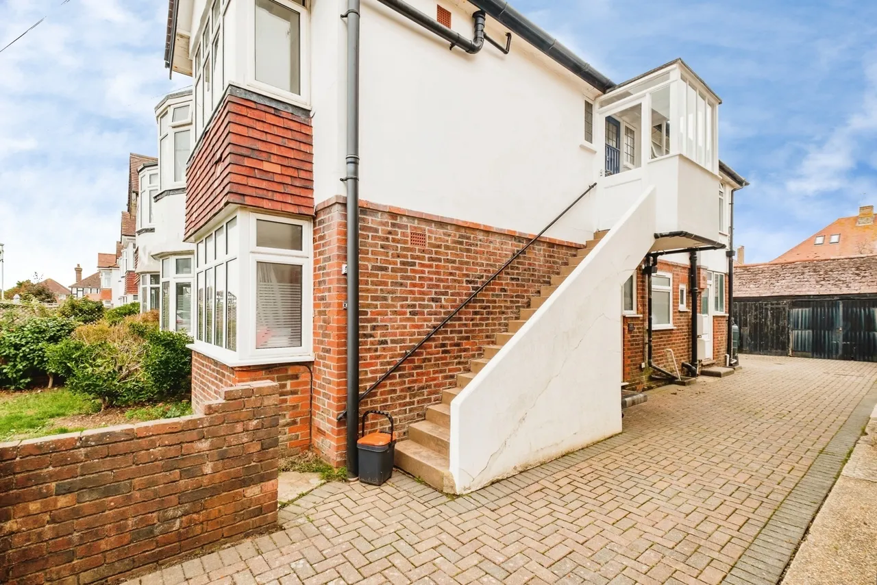 Aglaia Road, Worthing, BN11, photo 27
