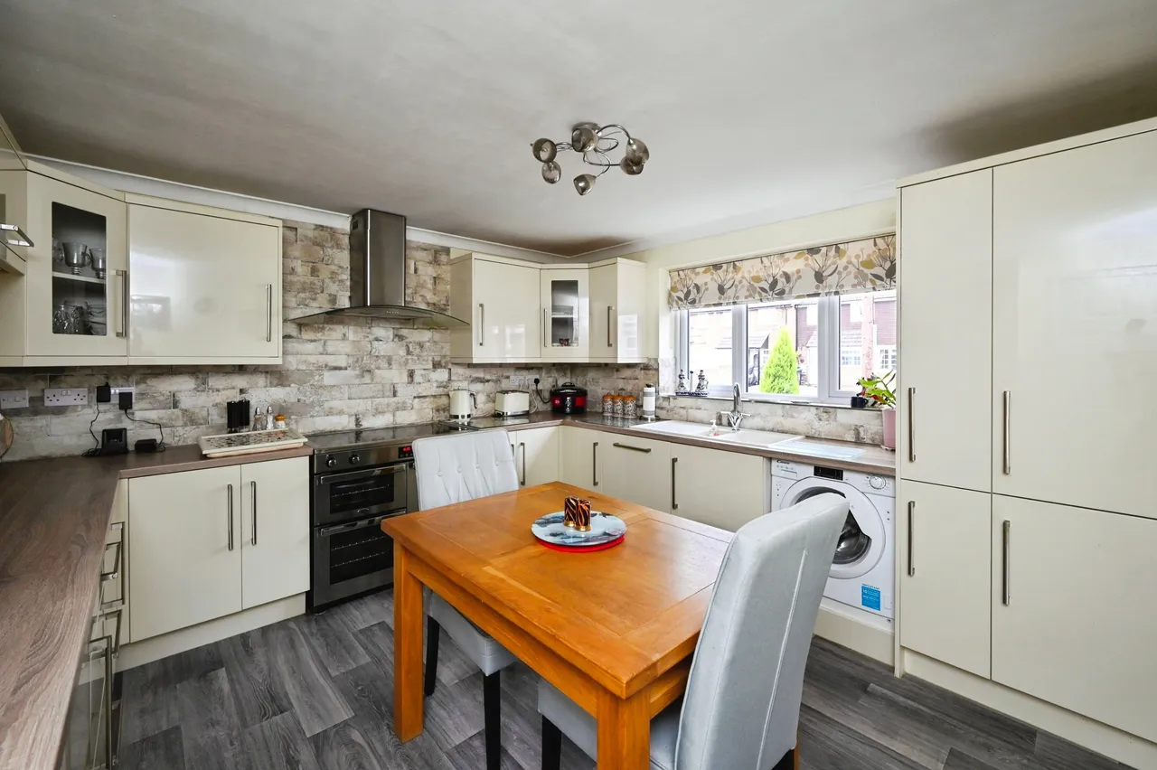 Palmerston Street, Nottingham, NG16, photo 3