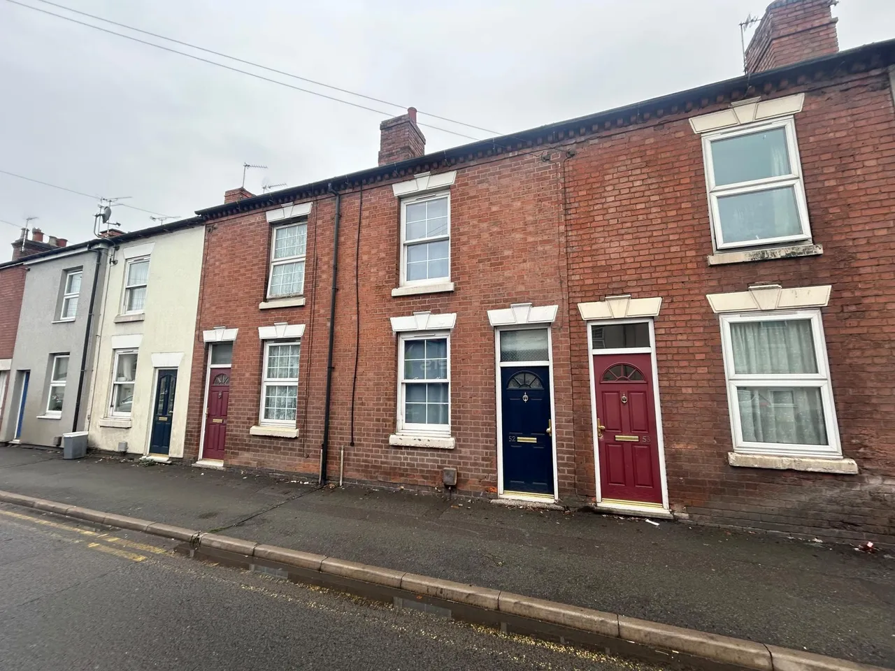 2 bed house to rent, Wellington Street, Burton upon Trent, DE14