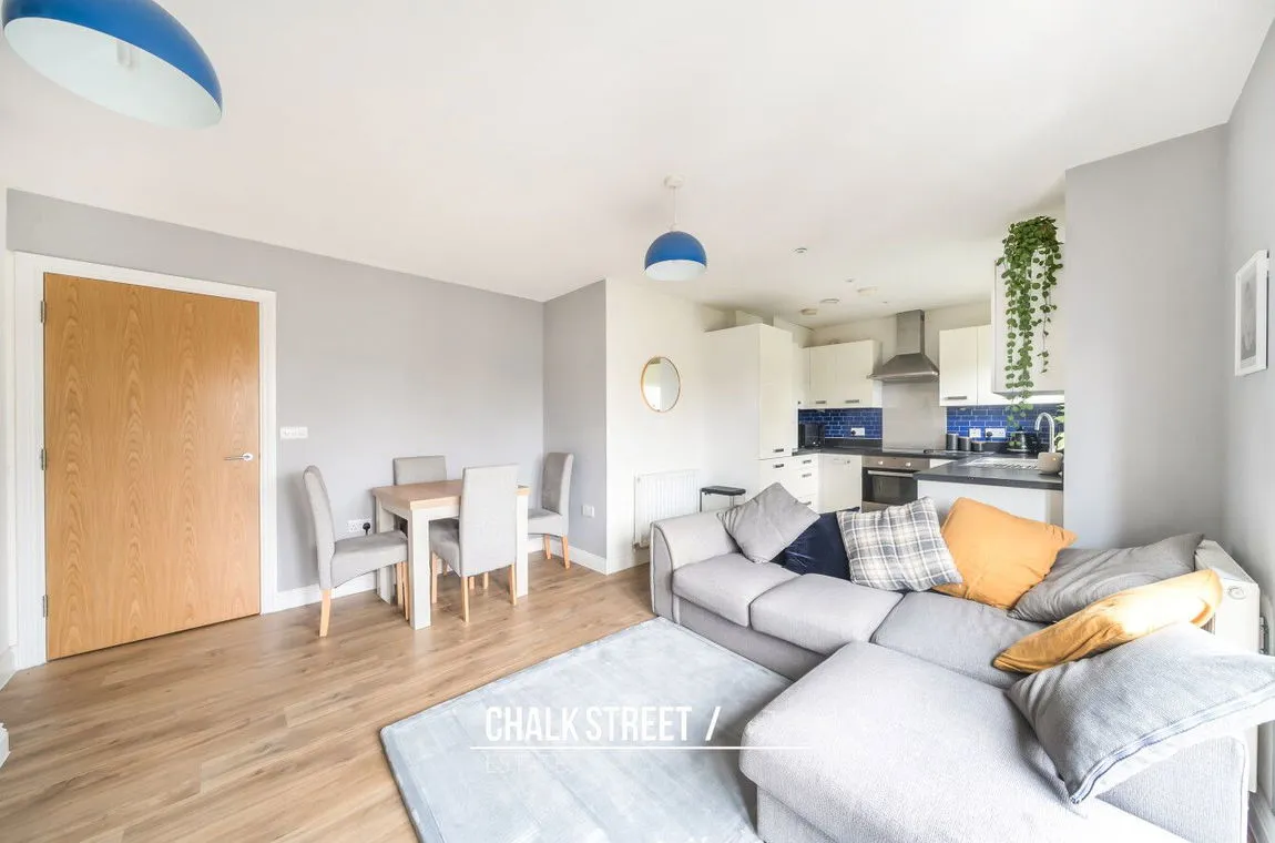 Stafford Avenue, Hornchurch, RM11 2FA, photo 3
