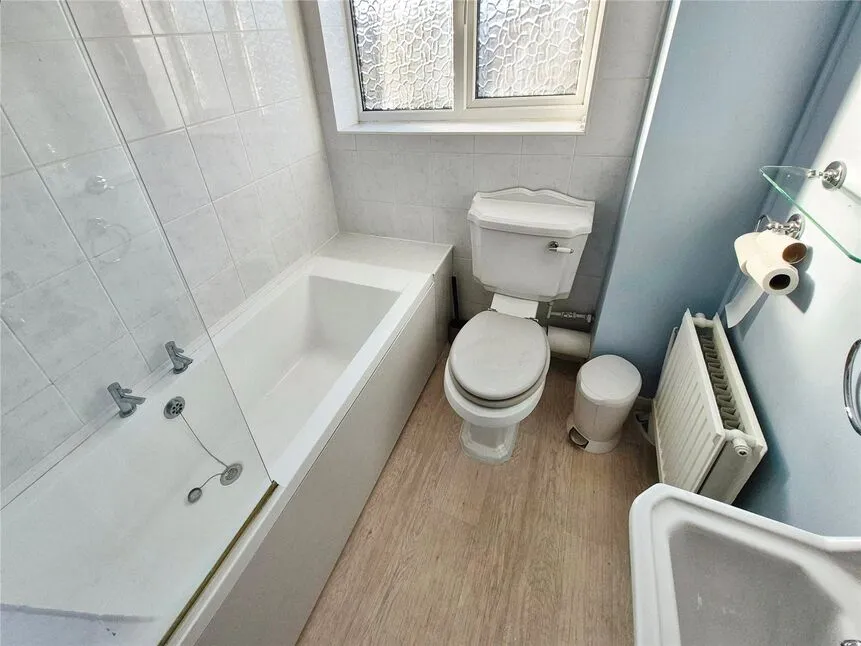 Windsor Close, Sudbrooke, Lincolnshire, LN2, photo 9