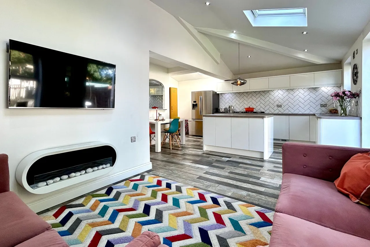 Aber Road, Cheadle, photo 6