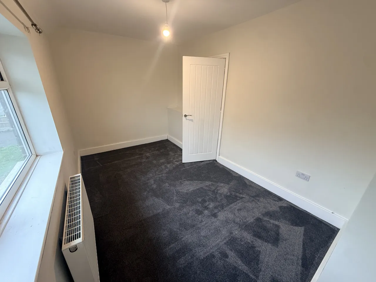 Robertsons Avenue, Duckmanton, CHESTERFIELD, photo 10