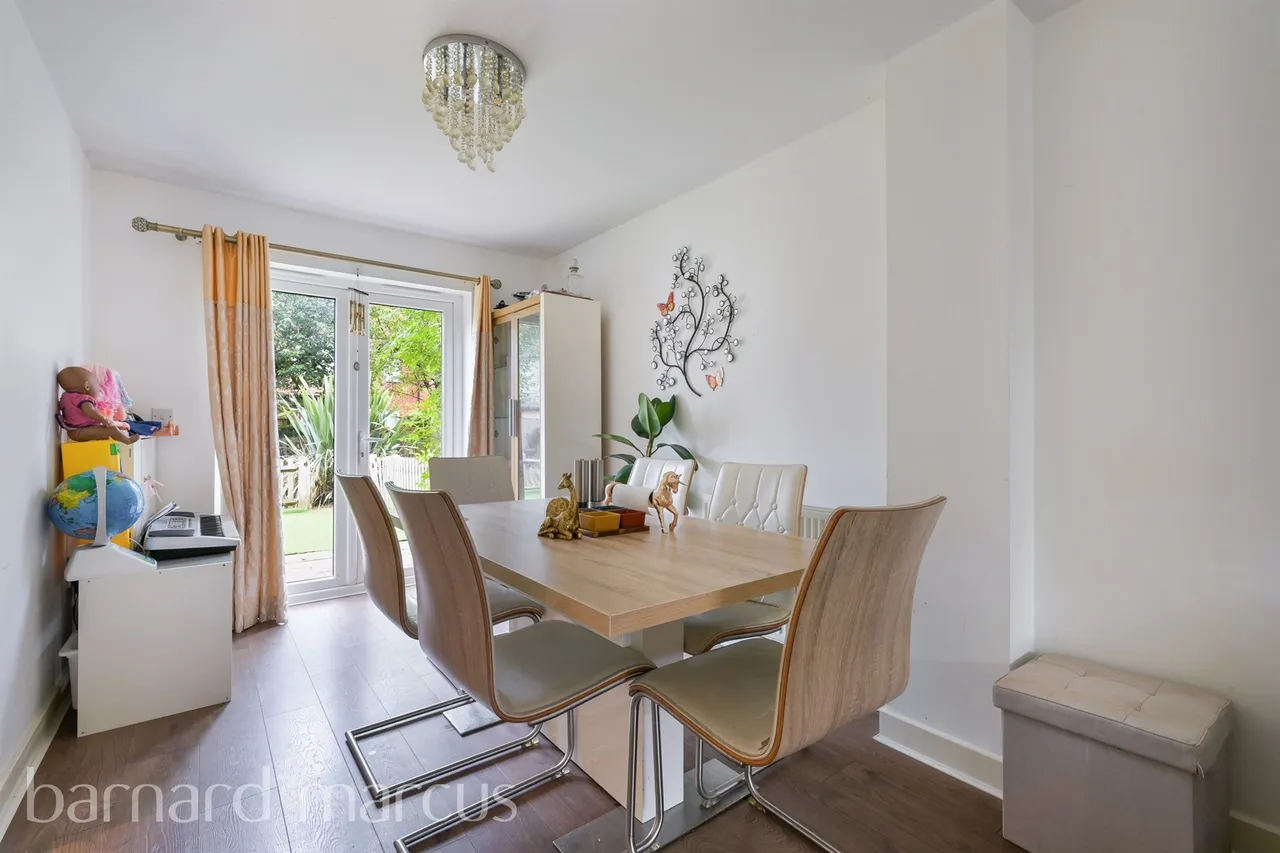 Jeremiah Court, Redhill, RH1, photo 14