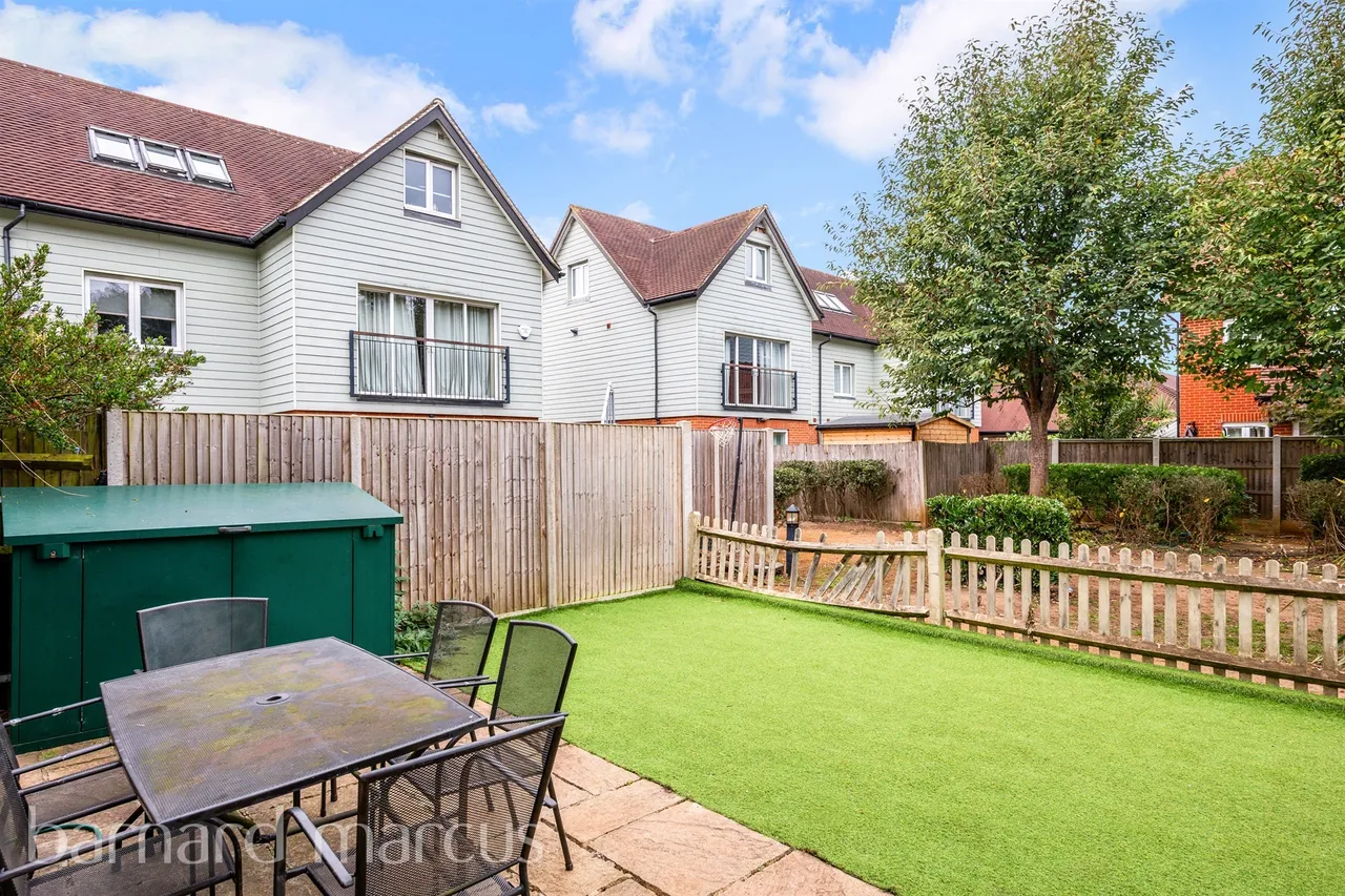Jeremiah Court, Redhill, RH1, photo 15