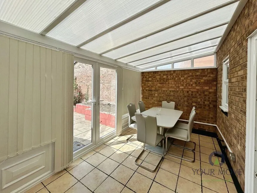 Walnut Close, Newhall, Derbyshire, DE11, photo 7