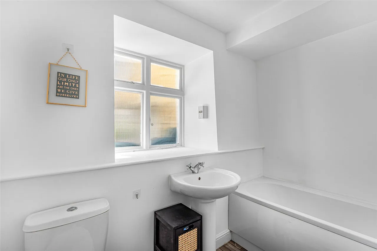 New Street, Chipping Norton, OX7, photo 11