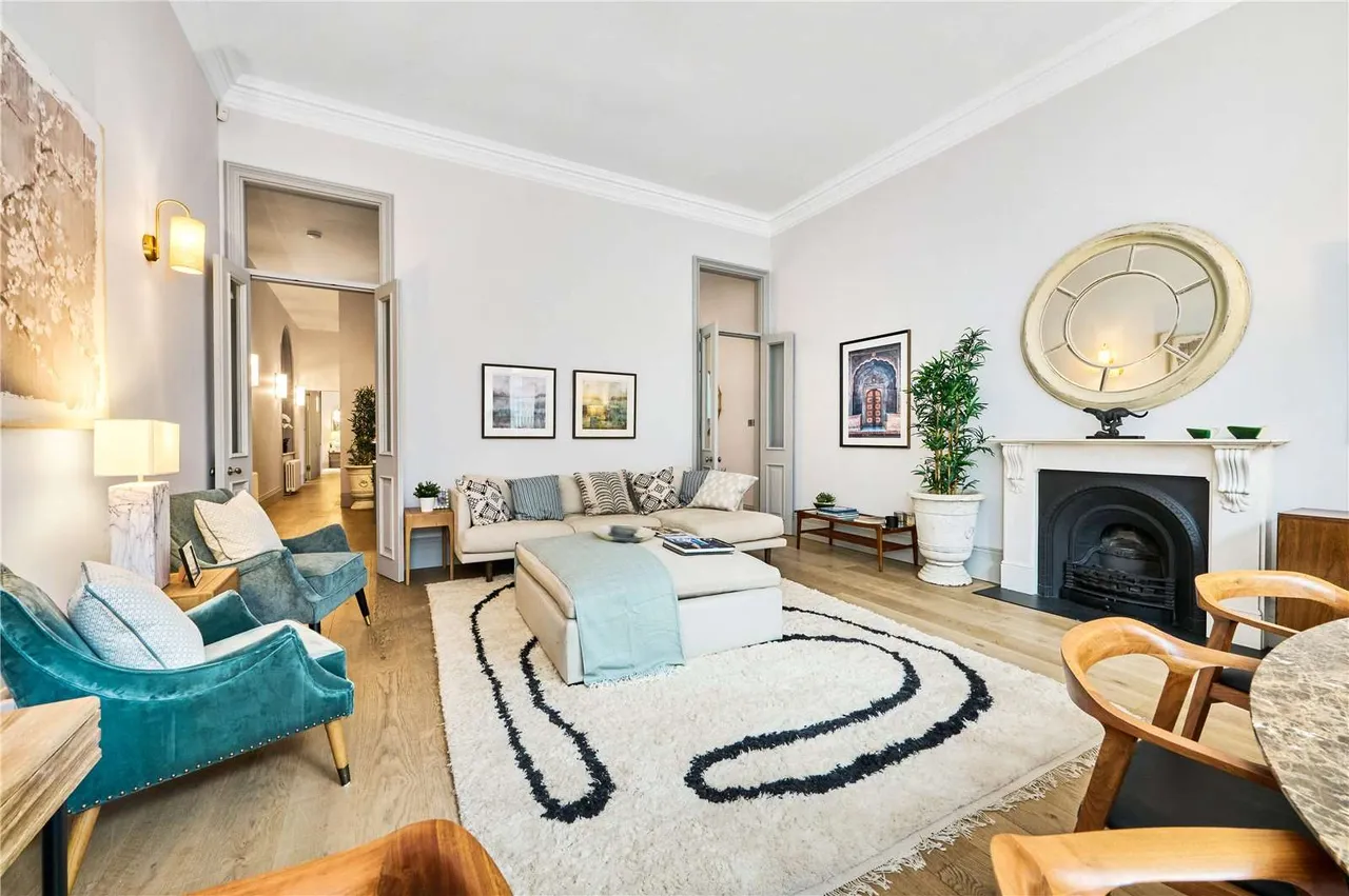 Old Brompton Road, London, SW5, photo 16