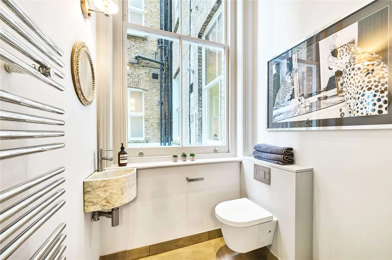 Old Brompton Road, London, SW5, photo 11