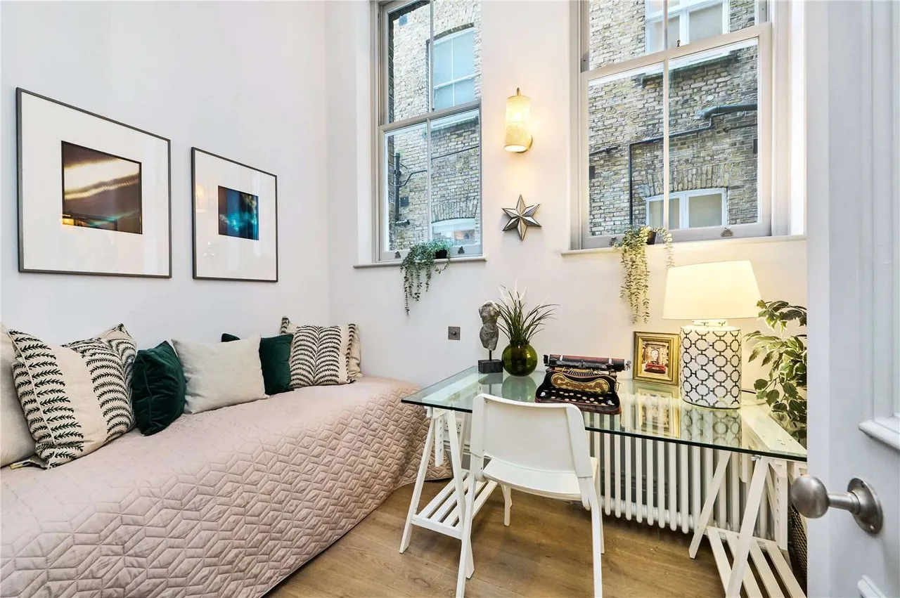 Old Brompton Road, London, SW5, photo 7