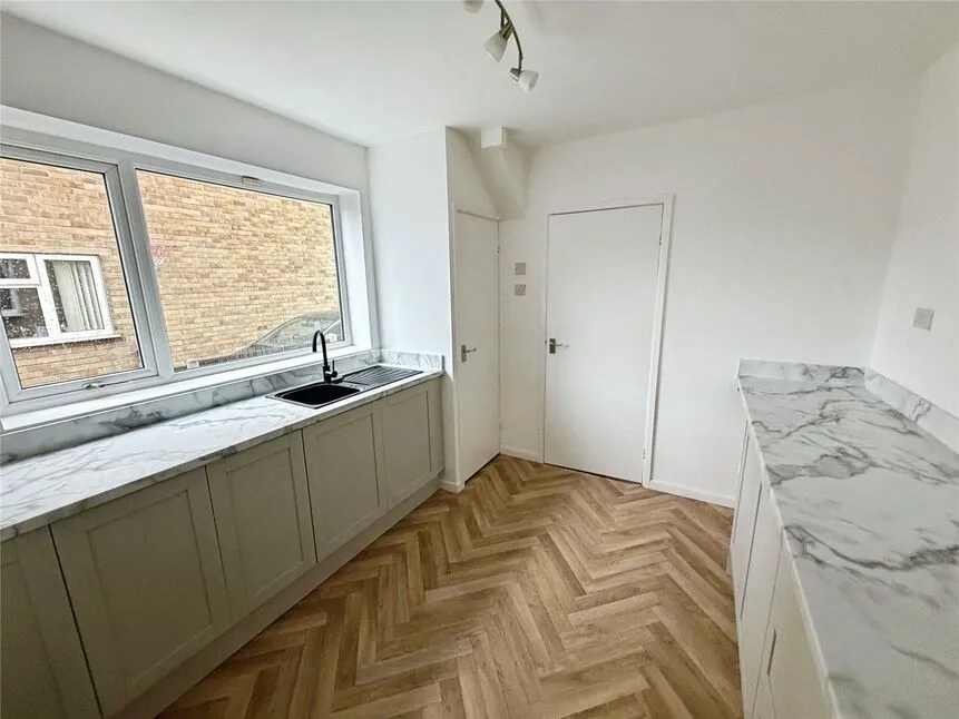 Lunbreck Road, Warmsworth, South Yorkshire, DN4, photo 8