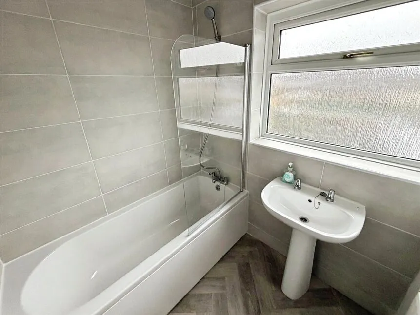 Lunbreck Road, Warmsworth, South Yorkshire, DN4, photo 2