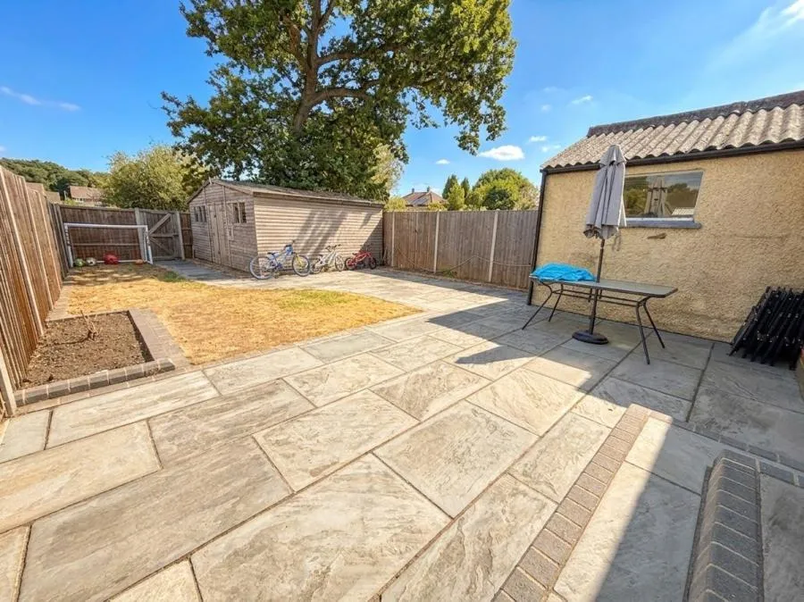 Poppyhills Road, Camberley, GU15, photo 10