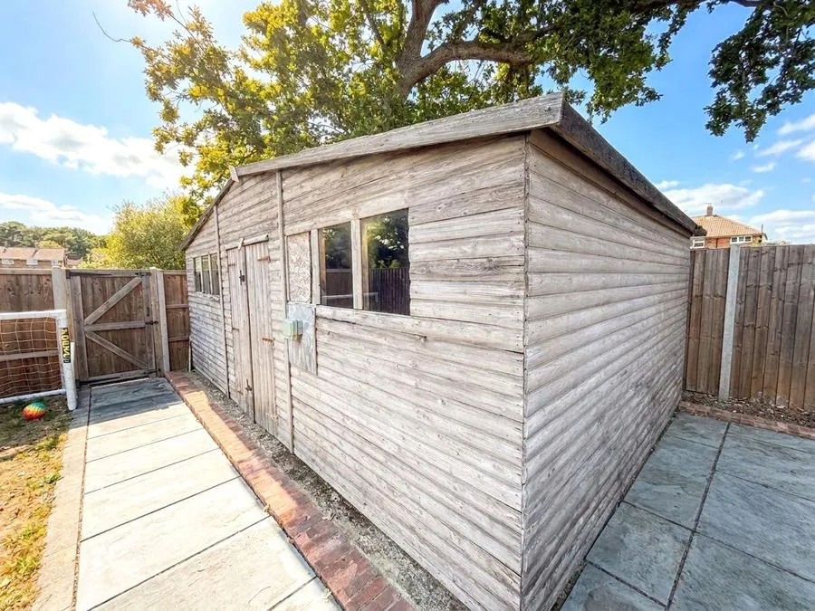 Poppyhills Road, Camberley, GU15, photo 15