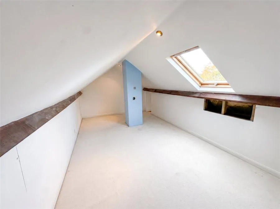 Poppyhills Road, Camberley, GU15, photo 17