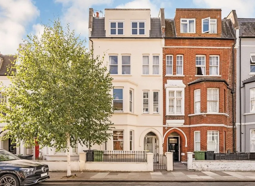 2 bed flat for sale, Dancer Road, Fulham, SW6