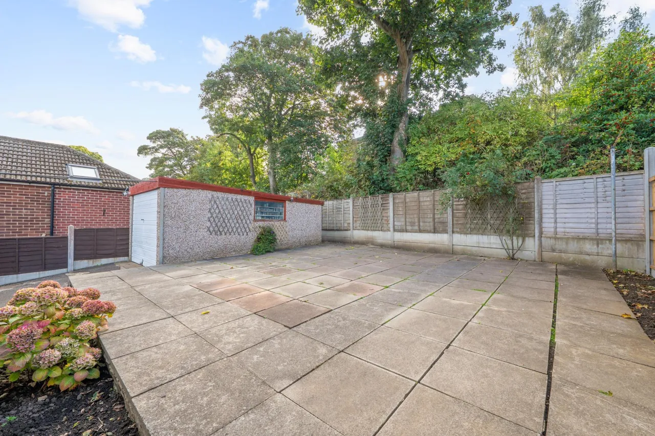 St Matthews Walk, Chapel Allerton, LS7, photo 14