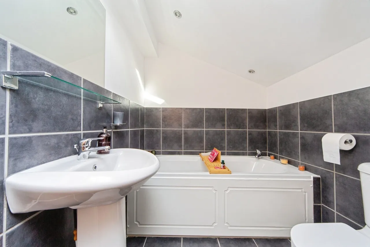 Falkner Square, Liverpool, L8, photo 19