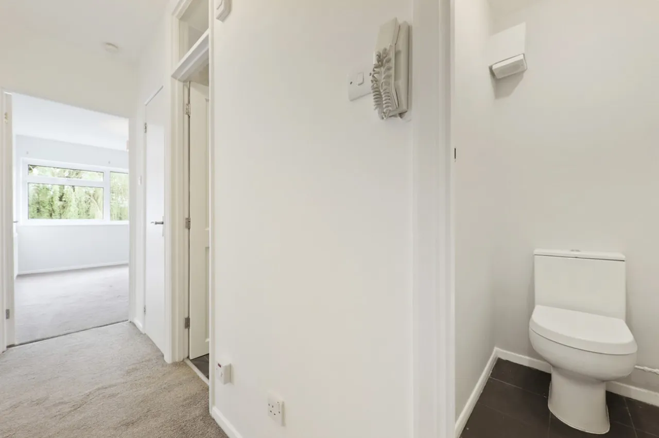 Foxgrove Road, Beckenham, BR3, photo 6