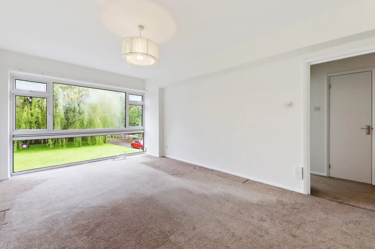 Foxgrove Road, Beckenham, BR3, photo 2