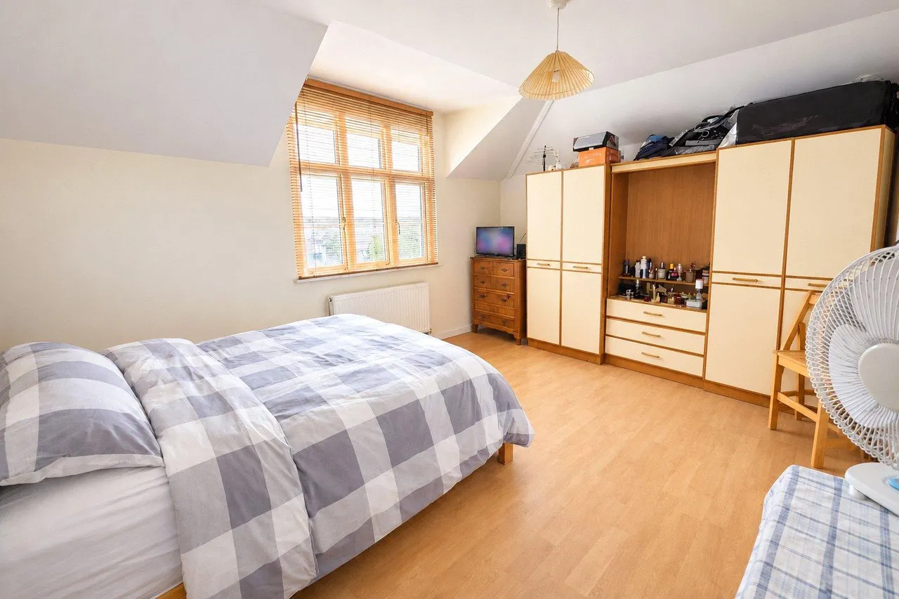 Rushey Green, London, SE6, photo 3