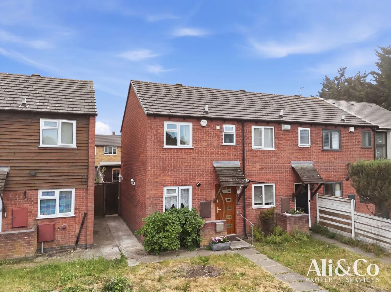 Wood Avenue, Purfleet-on-Thames, Essex, RM19 1TL, photo 13