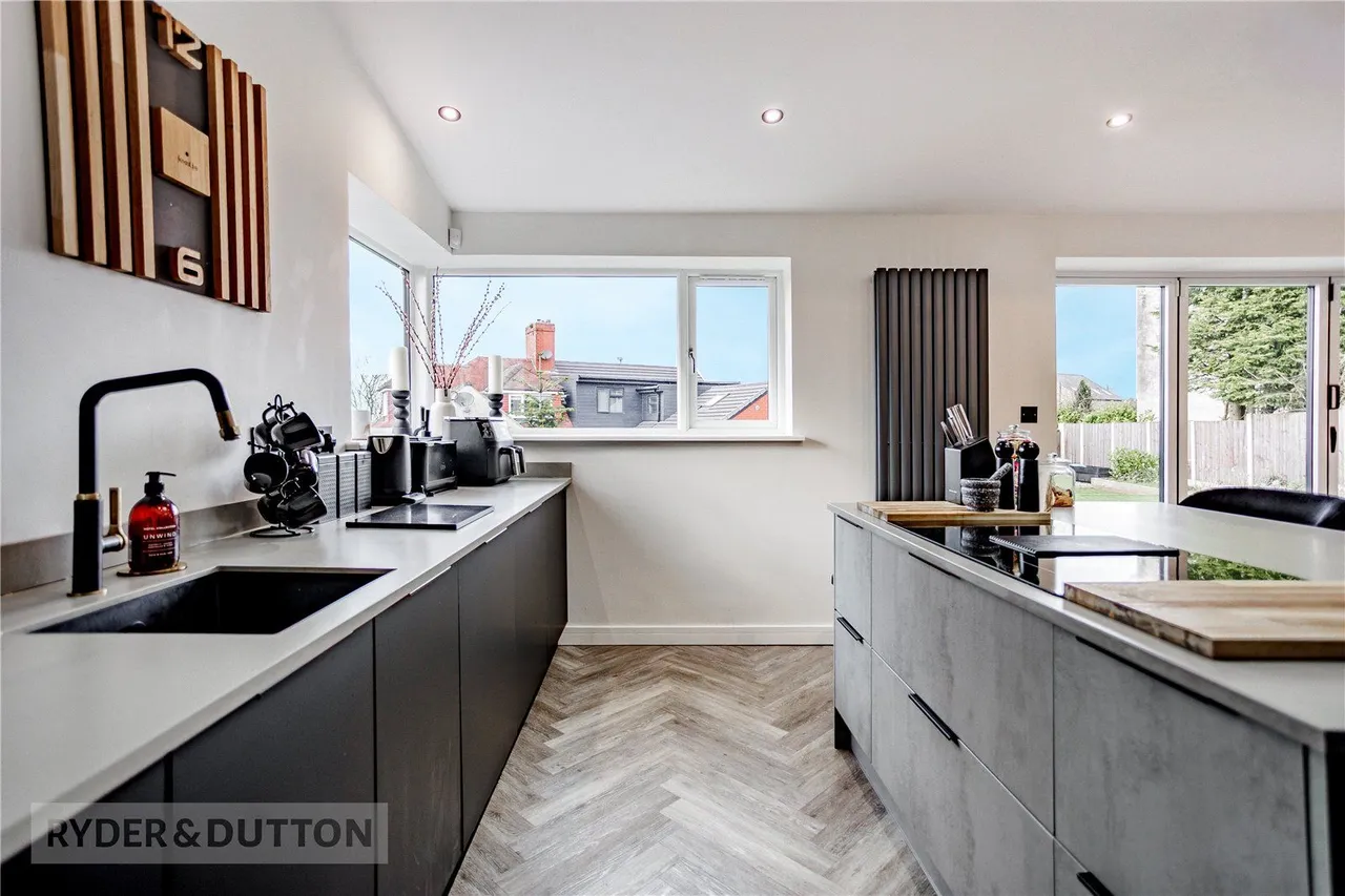 Spinners Way, Moorside, OL4, photo 11