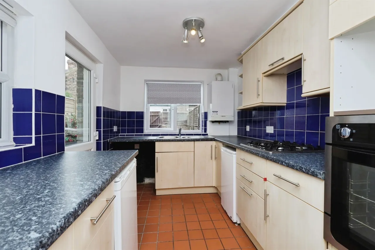 Beltring Road, Eastbourne, photo 4