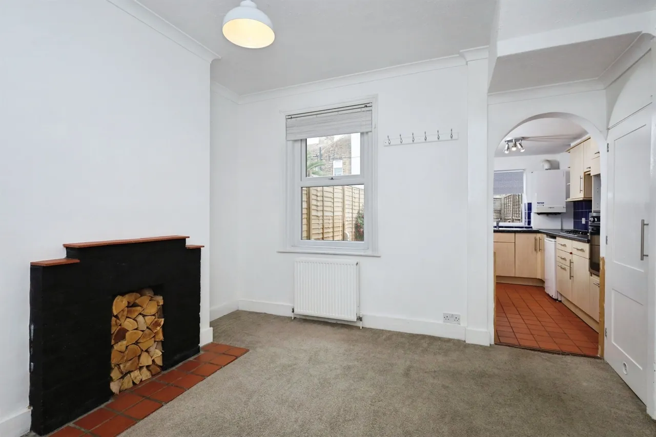 Beltring Road, Eastbourne, photo 3