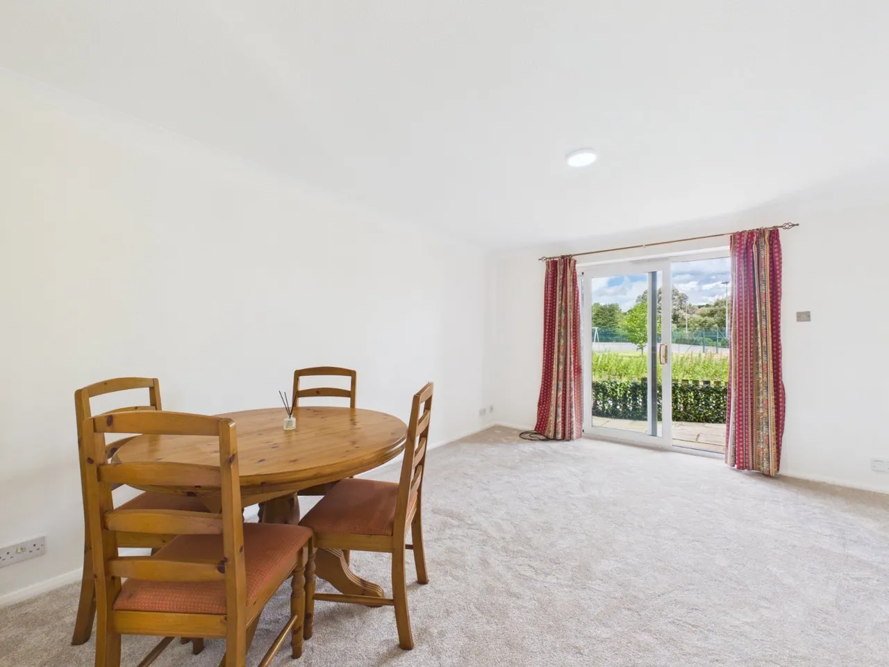 Kingsmead Road, High Wycombe, HP11, photo 10