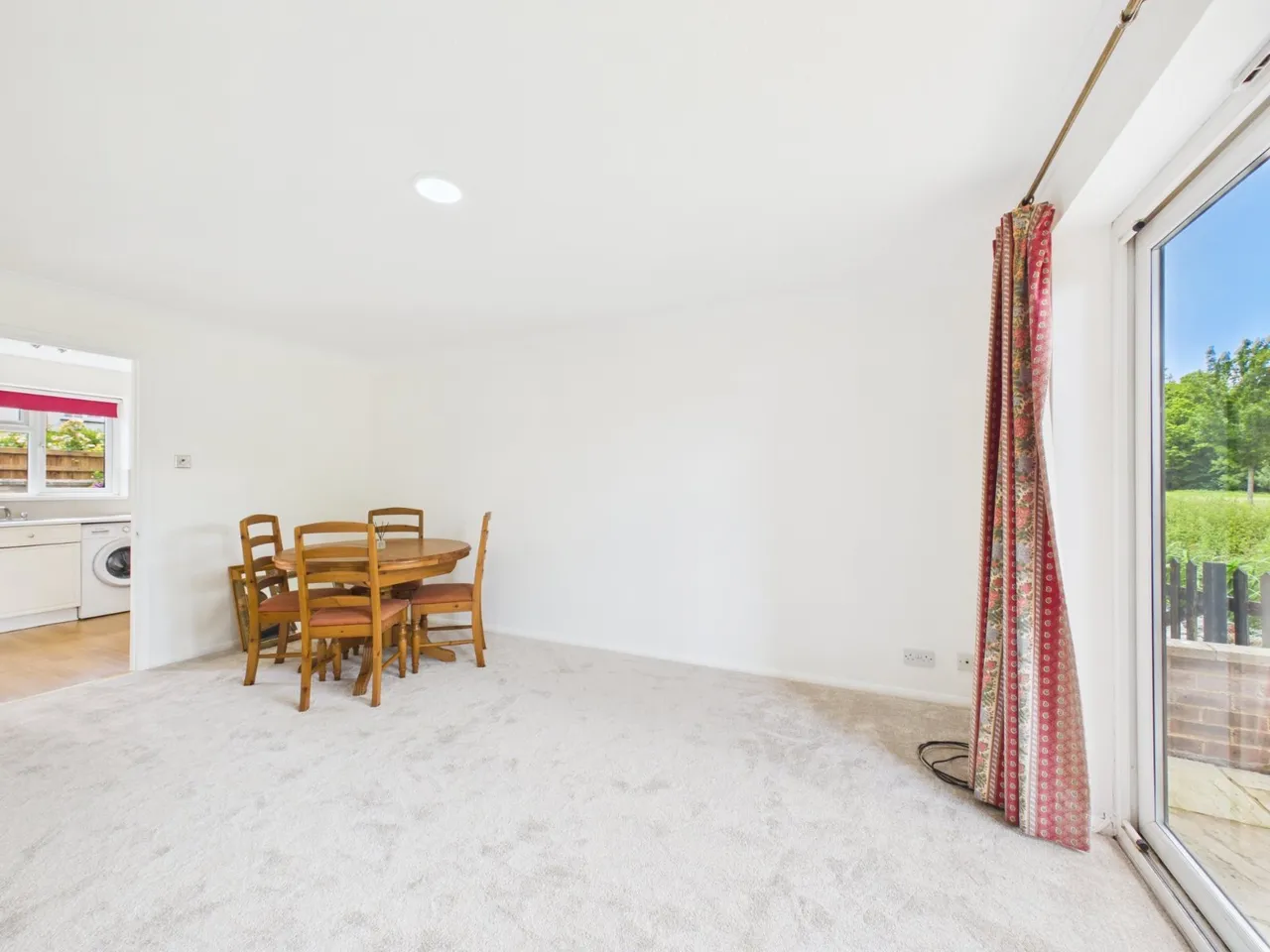 Kingsmead Road, High Wycombe, HP11, photo 7