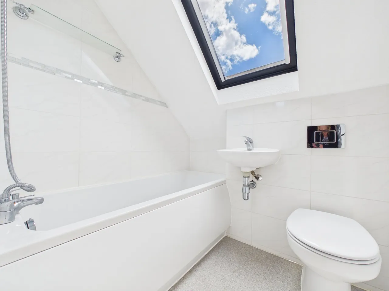 Kingsmead Road, High Wycombe, HP11, photo 14