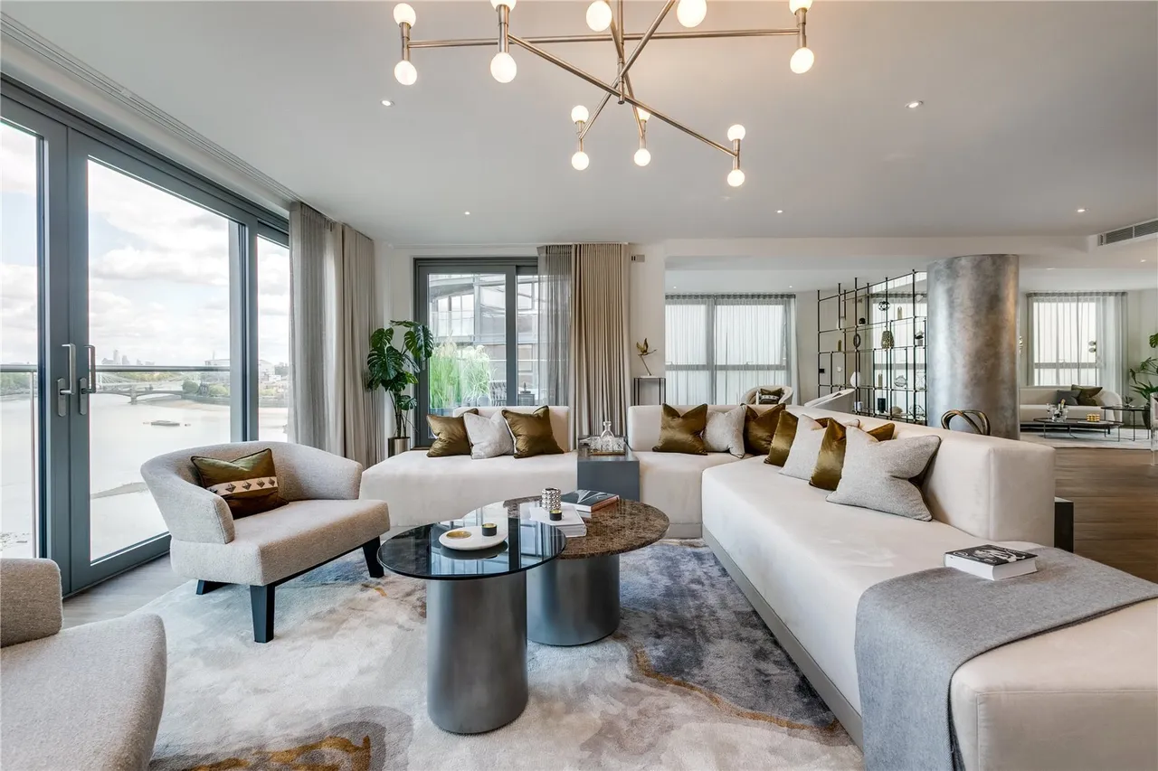 4 bed flat for sale, Waterfront Drive, London, SW10