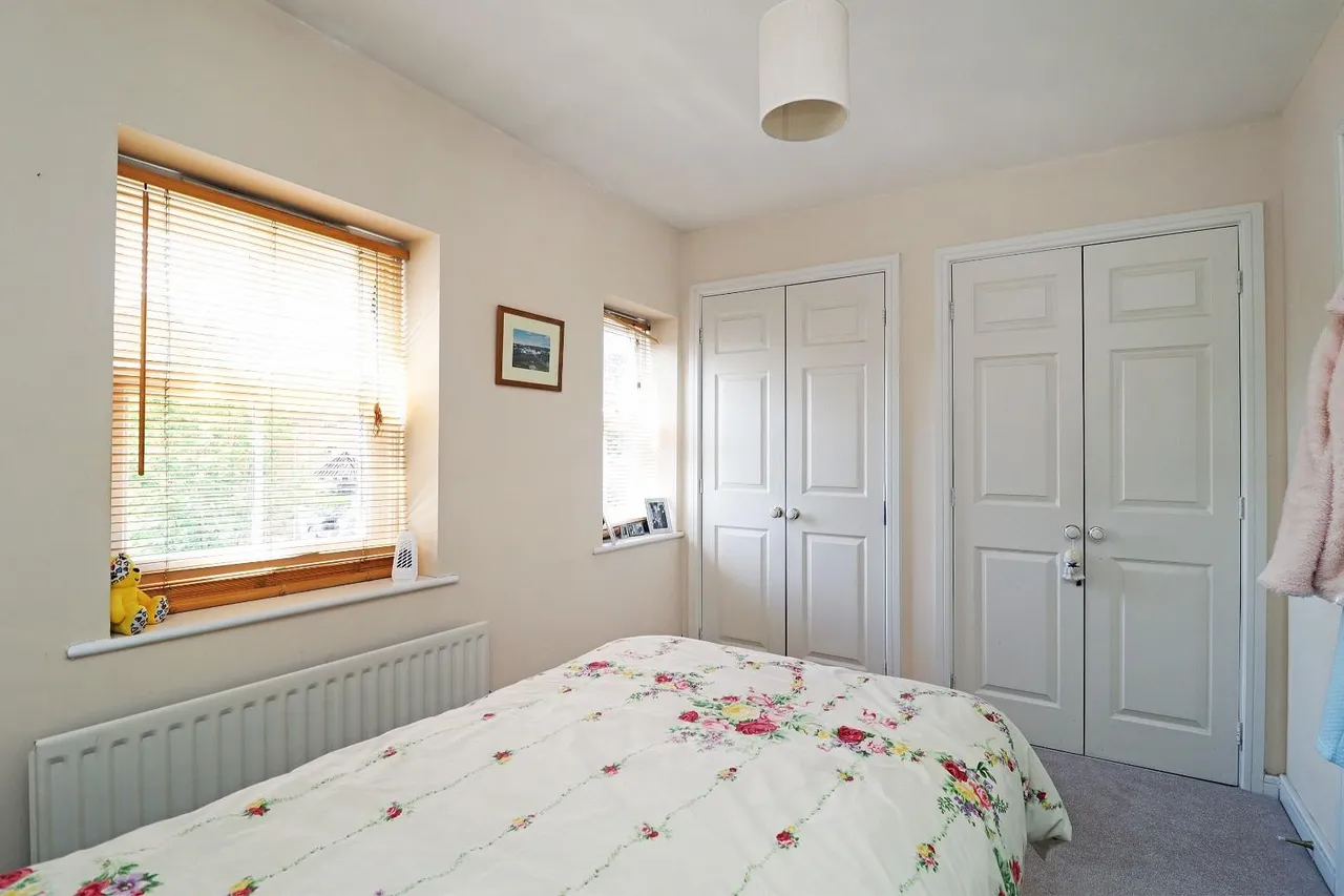 Braystones Close, Timperley, Cheshire WA15 7RB, photo 10
