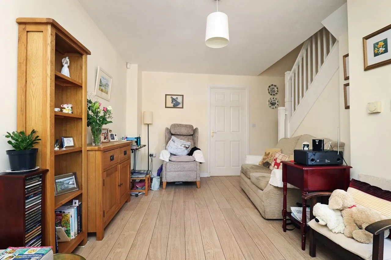Braystones Close, Timperley, Cheshire WA15 7RB, photo 4
