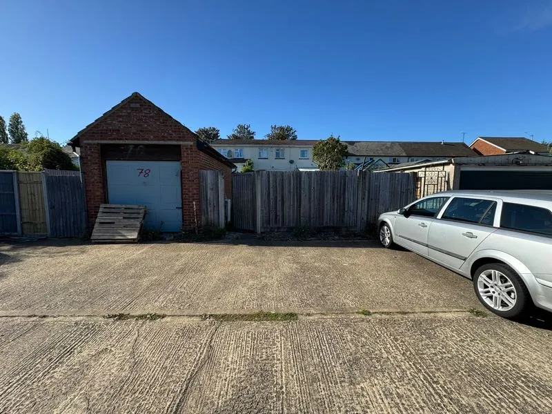 Bramingham Road, Luton, LU3, photo 2