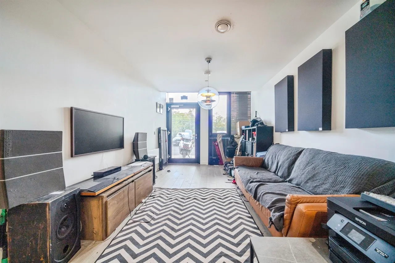 Buckingham Road, Bletchley, MK3, photo 2